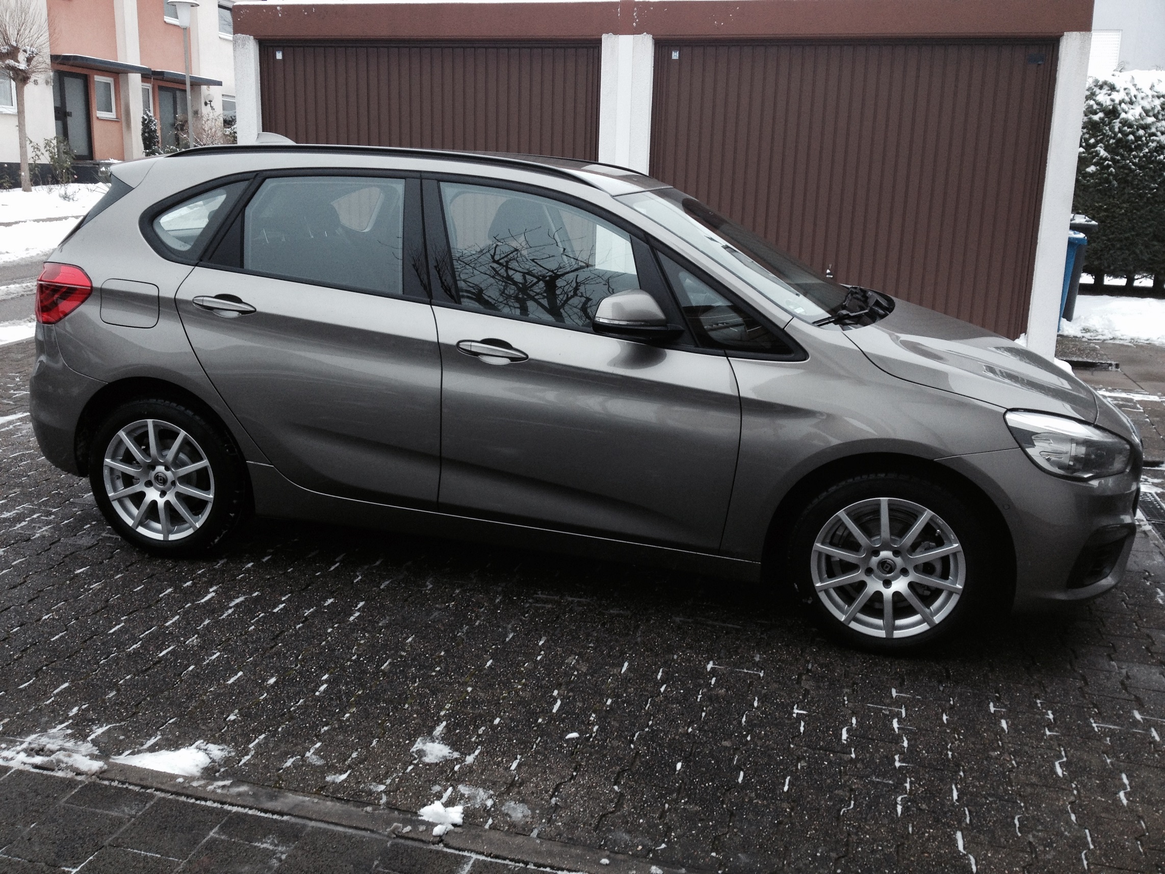 Bilder und Videos aus der Kategorie „BMW F45 Active Tourer