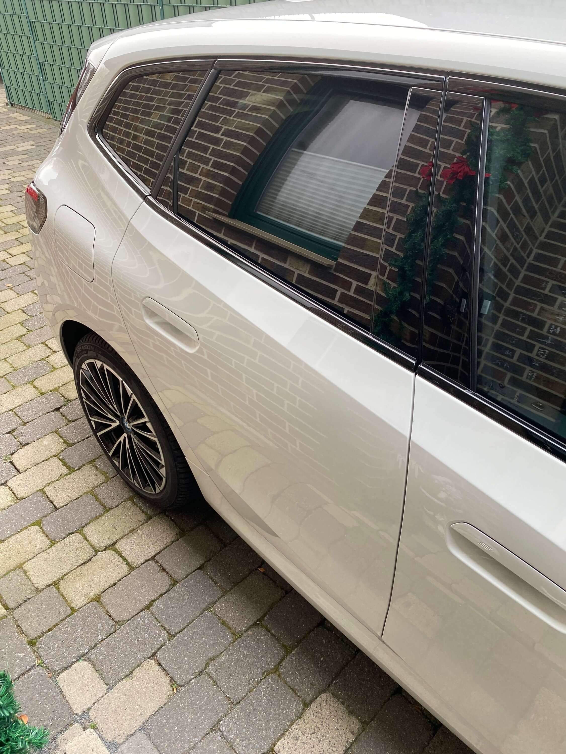 Protections De Bord De Porte Pour BMW 2 Active Tourer (U06) 2022-2025 – 4 Pièces Anti-Rayures Noir